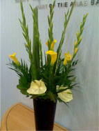 Fresh flowers for the office in Hampshire and Berkshire